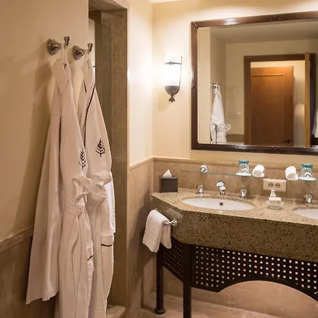 Fourseasons Seaview 2-Bedrooms Chalet